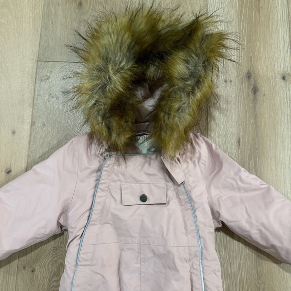 Kuling Val D’Isere snowsuit - Picture 2 of 6